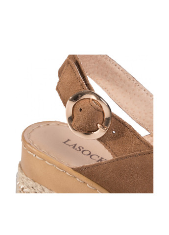 Светло-коричневые сандалі Lasocki с ремешком на плетеной подошве