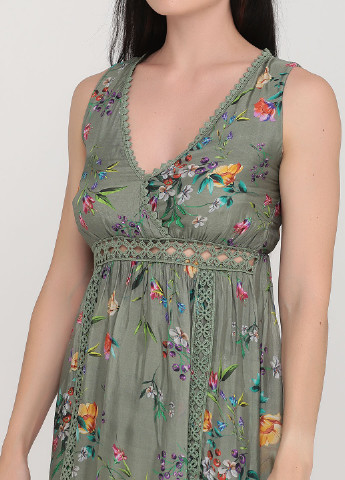Оливковое (хаки) кэжуал платье клеш Sarah Chole с цветочным принтом