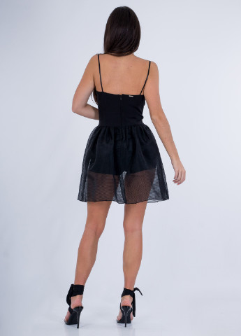 Черное коктейльное платье клеш Sarah Chole однотонное