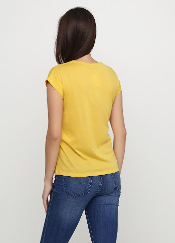 Желтая летняя футболка Kookai