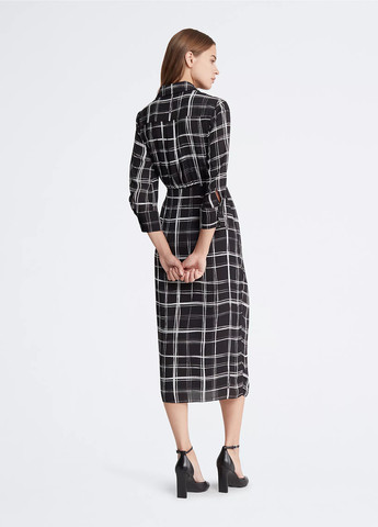 Чорно-білий кежуал сукня на запах Calvin Klein в клітинку