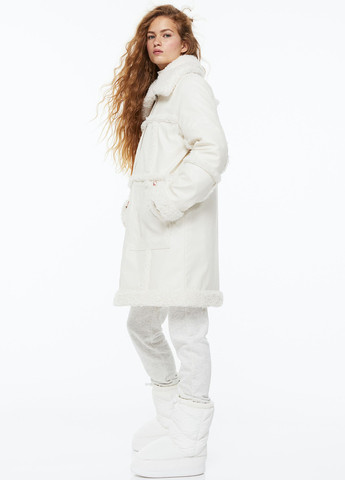 Айвори зимняя куртка подовжена зі штучної шкіри H&M