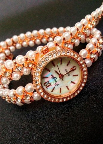 Жіночі годинник Pearl quartz CL (229058552)