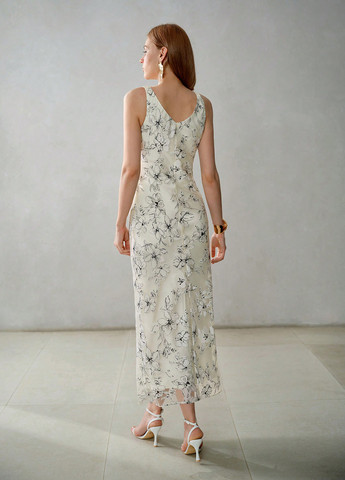 Кремова кежуал сукня силуетна SHEIN з квітковим принтом