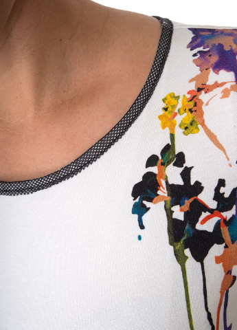 Белое кэжуал платье Apanage с цветочным принтом