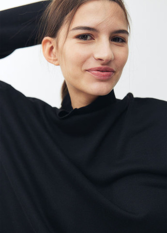 Чорний демісезонний светр H&M