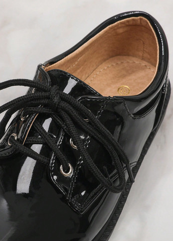 Черные туфли SHEIN