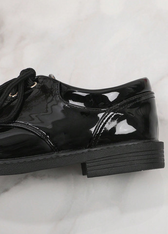 Черные туфли SHEIN