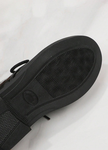 Черные туфли SHEIN