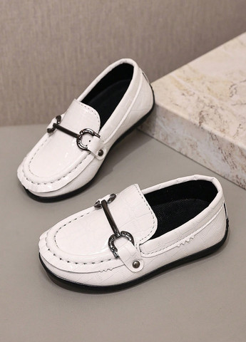 Белые туфли SHEIN без шнурков