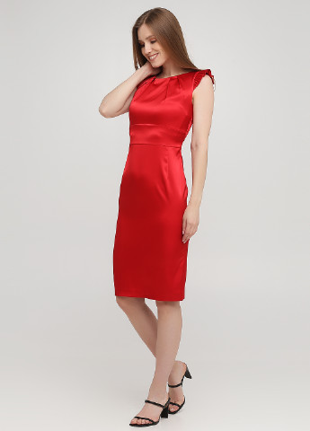 Красное деловое платье футляр IvOlga однотонное