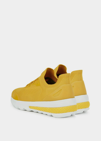 Желтые летние кроссовки Geox