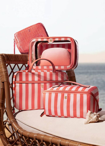 Косметичка (3 шт.) Victoria's Secret (347641264)