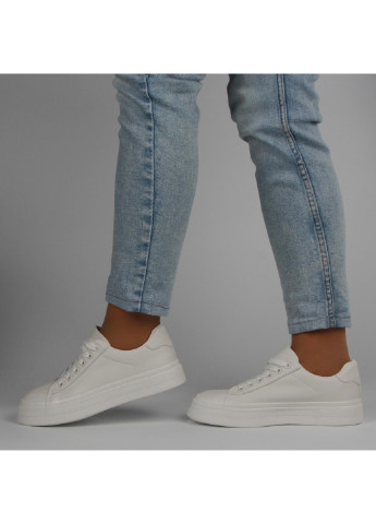 Белые демисезонные женские кроссовки 198009 Renzoni
