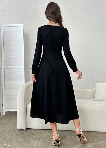 Чорна кежуал сукня з пишною спідницею SHEIN однотонна