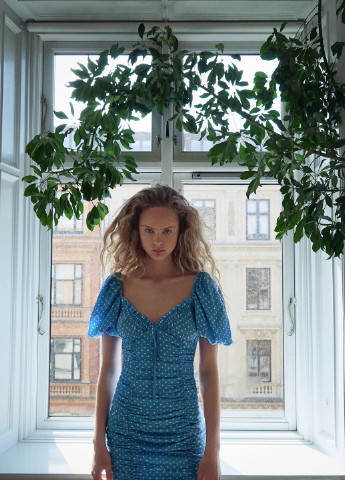 Голубое кэжуал платье Zara в горошек