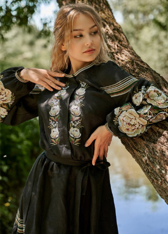 Платье Vyshyvanka украинская символика чёрная кэжуал лен