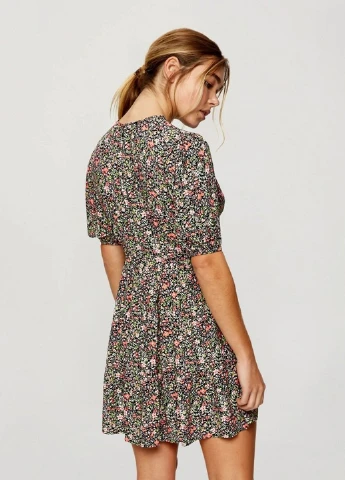 Черное кэжуал платье клеш Miss Selfridge с цветочным принтом
