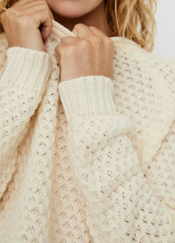 Молочний демісезонний светр Vero Moda