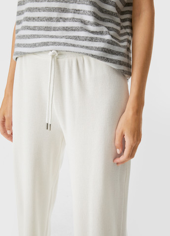 Белые кэжуал демисезонные прямые брюки C&A