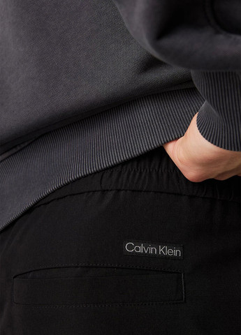 Черные классические, кэжуал демисезонные классические брюки Calvin Klein Jeans