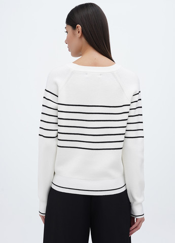 Белый демисезонный джемпер джемпер M@C