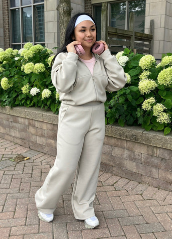 Толстовка Uniqlo (334314932)