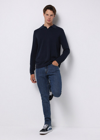 Темно-синий зимний светр Colin's