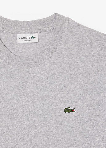 Серая футболка Lacoste