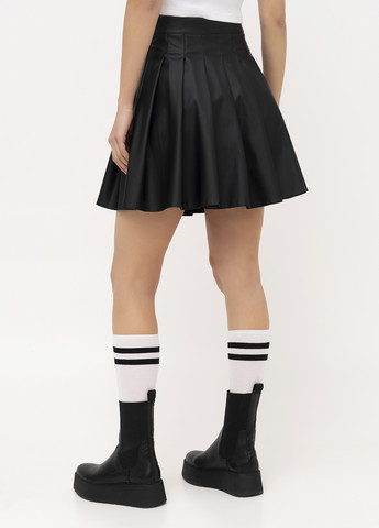 Черная кэжуал однотонная юбка KASTA design плиссе