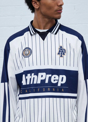 Белый свитшот SHEIN рисунок без декора (324037377)