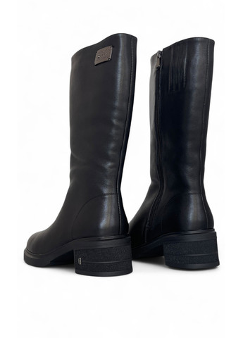 Зимние сапоги Meego с логотипом