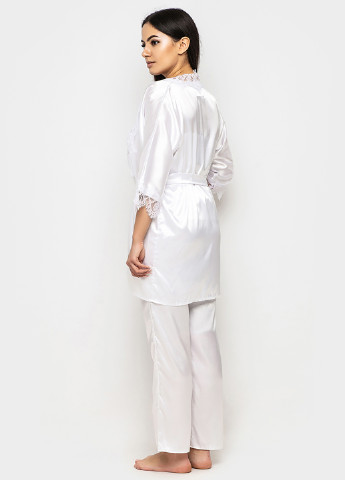Белый демисезонный комплект (халат, топ, брюки) Ghazel