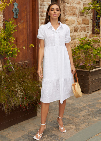 Белое кэжуал свободное платье с вышивкой Gepur однотонное