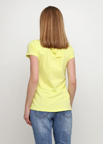 Желтая летняя футболка Bluoltre