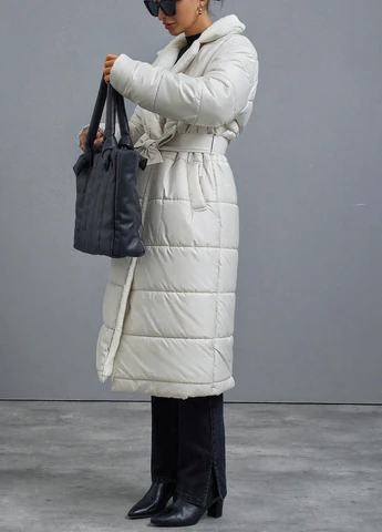 Айвори зимняя куртка SHEIN