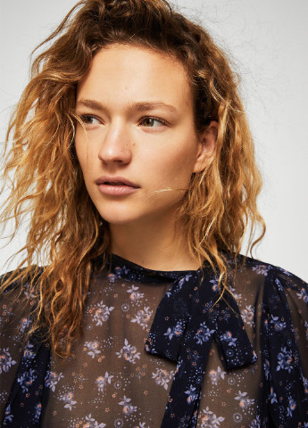 Тёмно-синяя блуза Mango