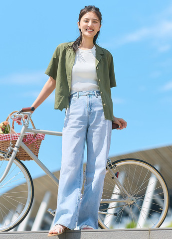 Оливковковая (хаки) кэжуал рубашка однотонная Uniqlo