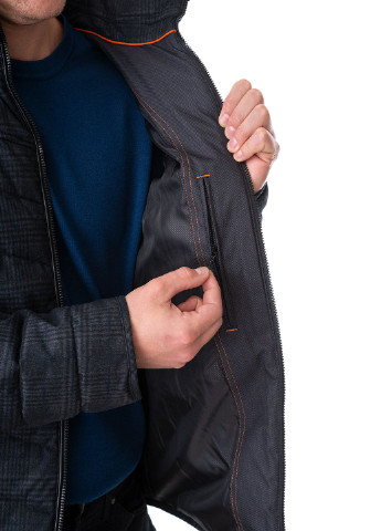 Сіра зимня куртка Gate One