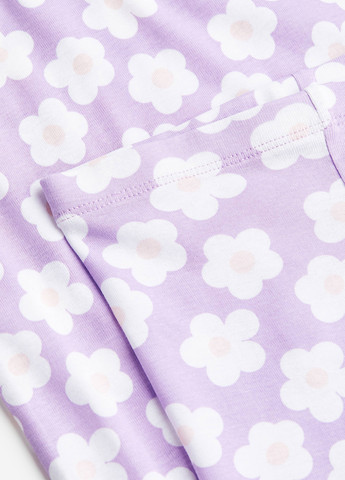 Светло-фиолетовая всесезон пижама (футболка, шорты) футболка + шорты H&M