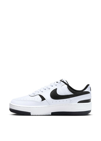 Чорно-білі кеди Nike GAMMA FORCE