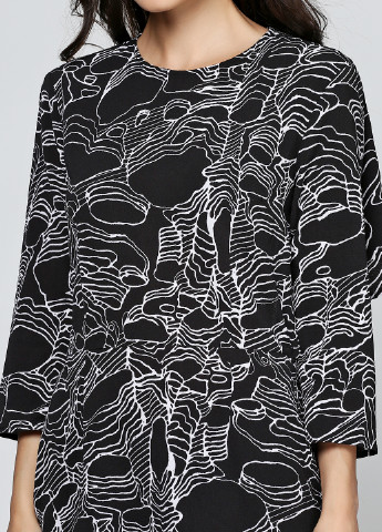 Черное кэжуал платье Unique с абстрактным узором