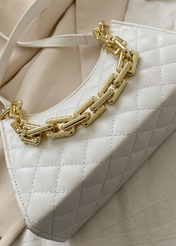 Женская классическая сумочка через плечо кросс-боди на ремешке с толстой цепочкой белая NoName (251204318)
