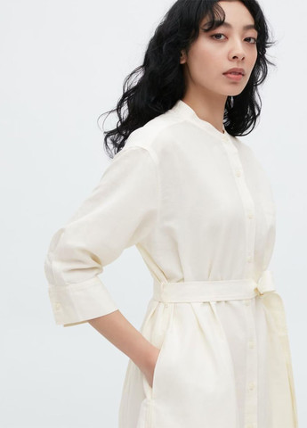 Белое кэжуал платье рубашка Uniqlo однотонное
