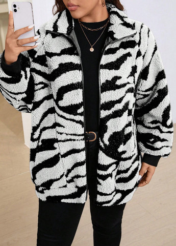 Чорно-біла демісезонна куртка SHEIN