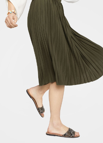 Оливково-зеленая кэжуал юбка Parfois плиссе