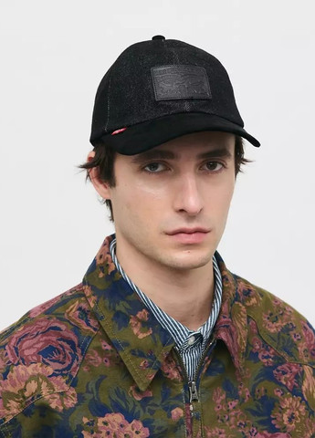 Кепка Levi's (357323423)