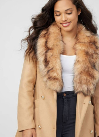 Бежевое демисезонное Пальто двубортное Guess