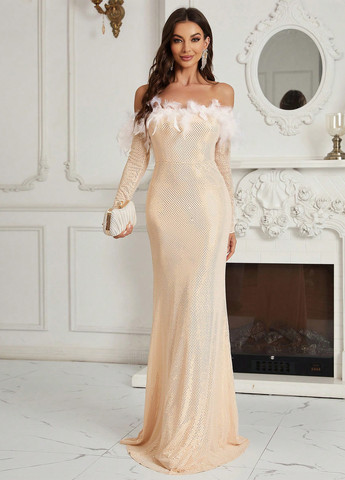 Бежева вечірня сукня з відкритими плечима SHEIN однотонна