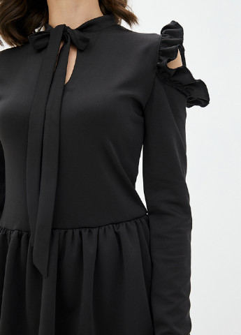 Черное кэжуал платье а-силуэт Podium однотонное